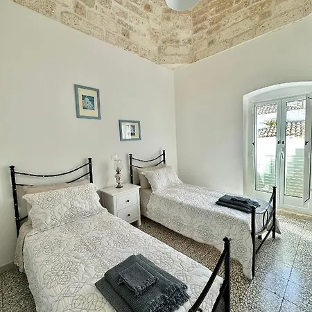 Spacious Palazzo W/epicterrace+sea View, N/piazza * Ostuni